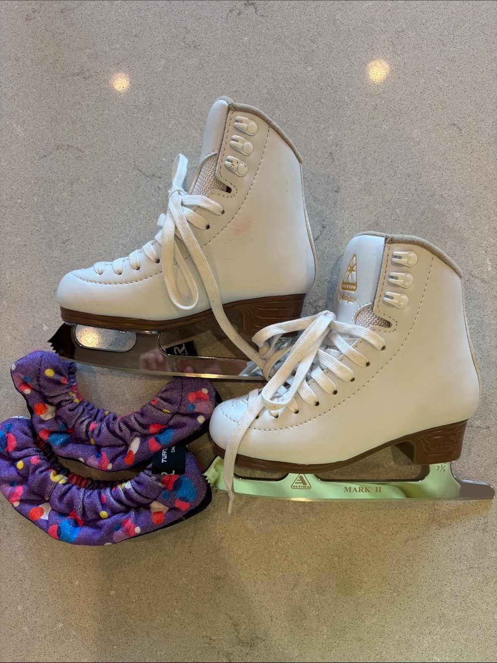 Kids White Figure Ice Skates - Classic Lace-Up